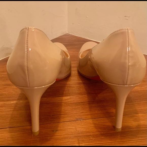 Sold on another platform Christian Louboutin Simple Pump EU38.5 - Picture 3 of 6